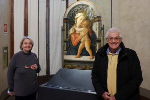 Muriel Vervat e Roberto Buda davanti alla Madonna di Filippo Lippi
